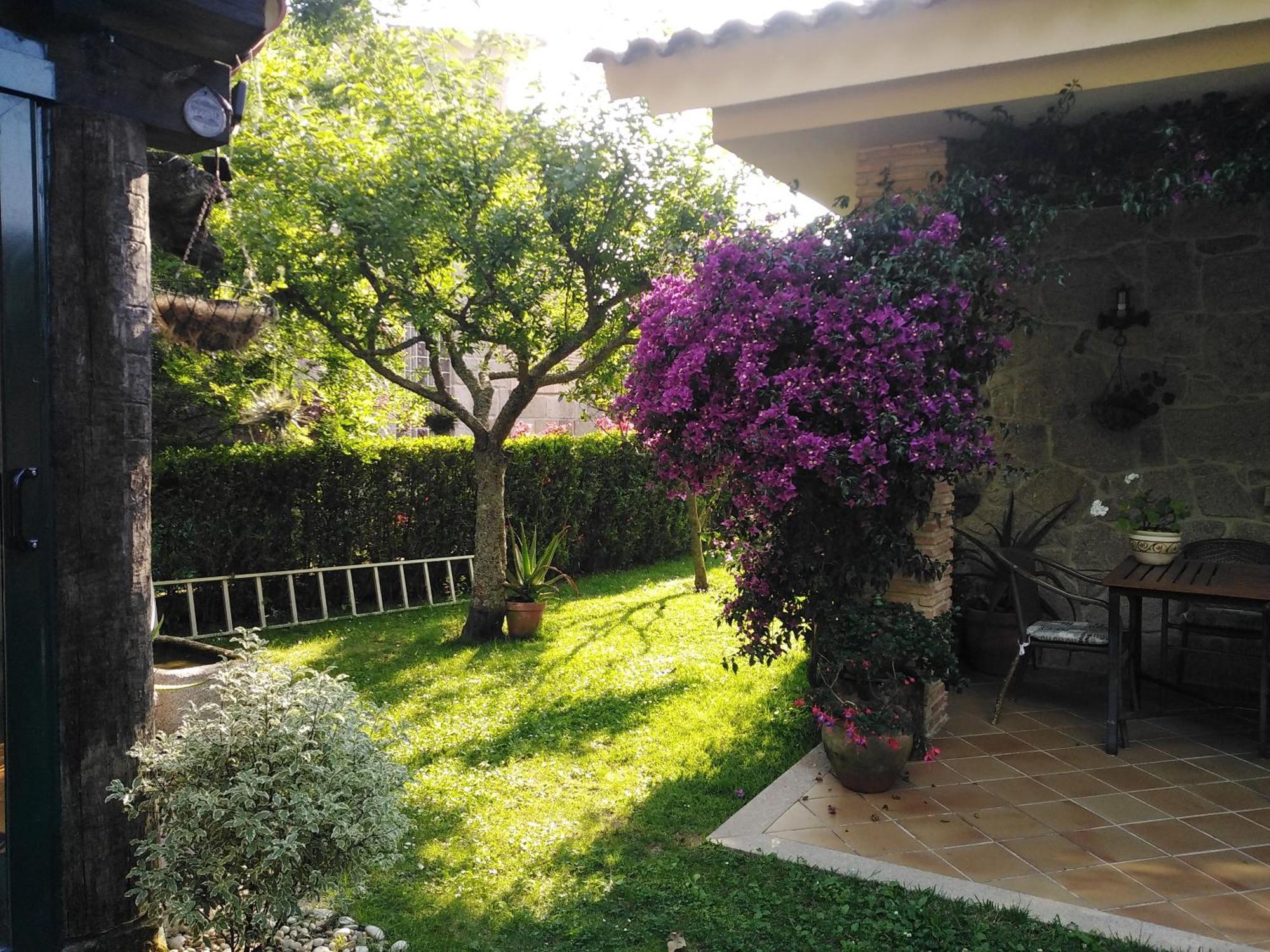 Homestay Paradise In *